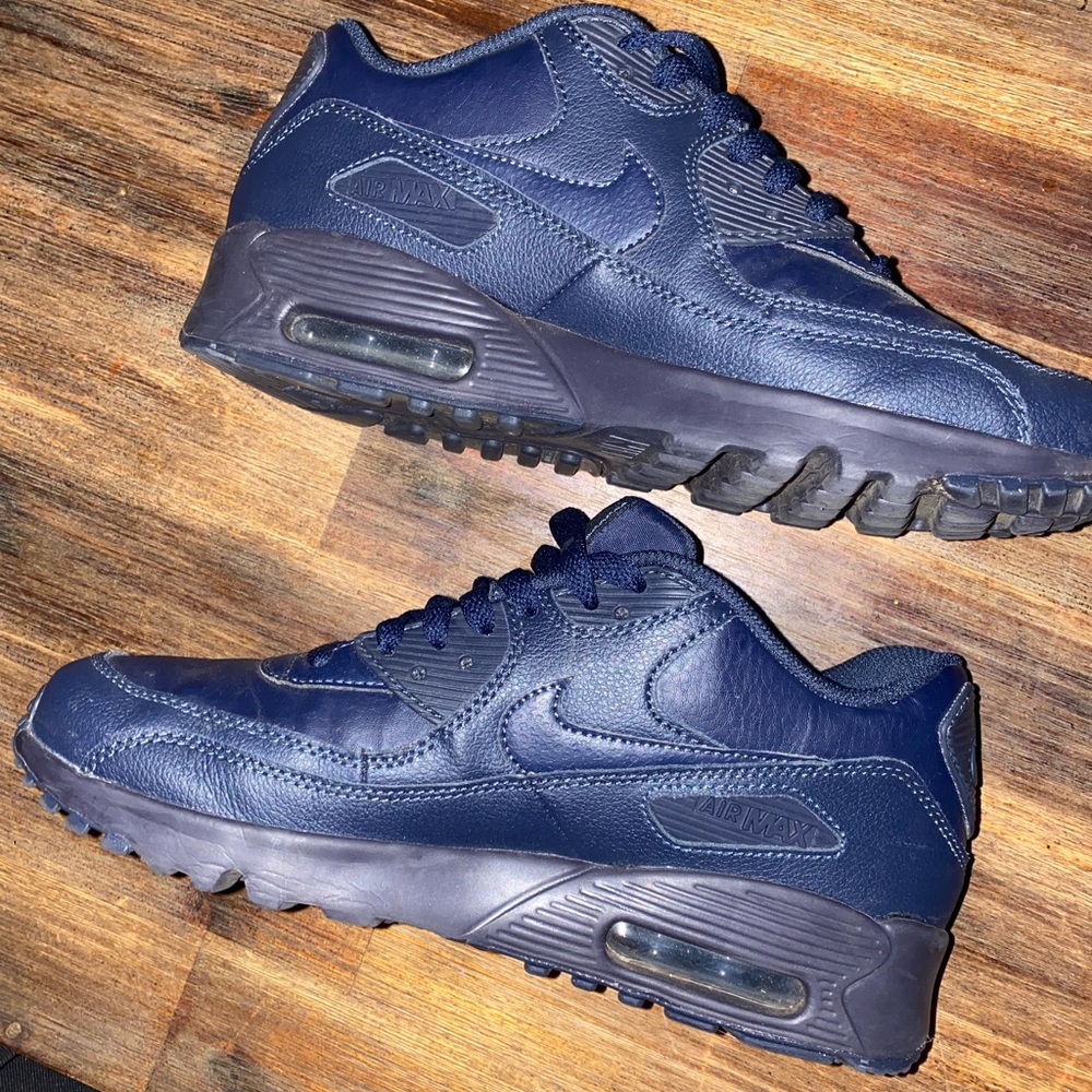 Navy blue Air Max 90s|Women’s size 8 or Youth size 7